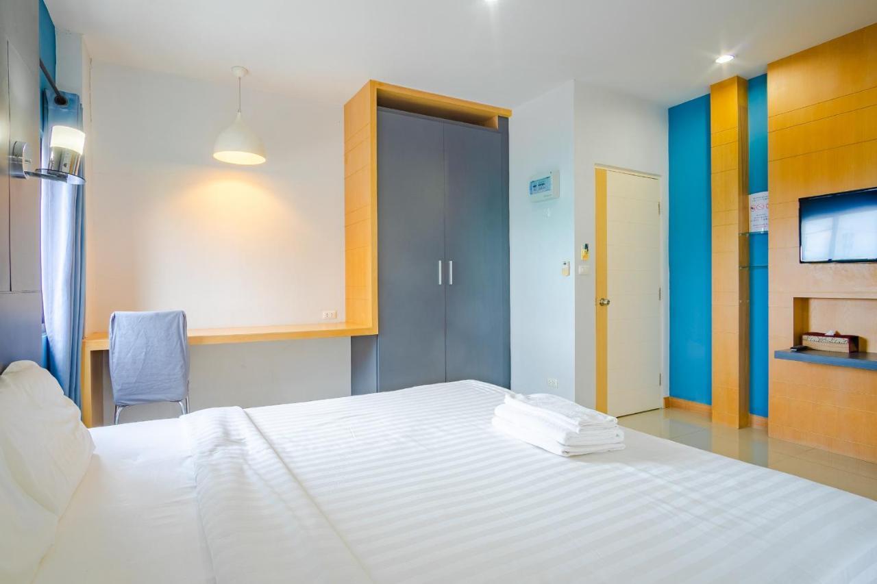Oyo 303 Phoomjai House Apartment Чалонг Екстериор снимка