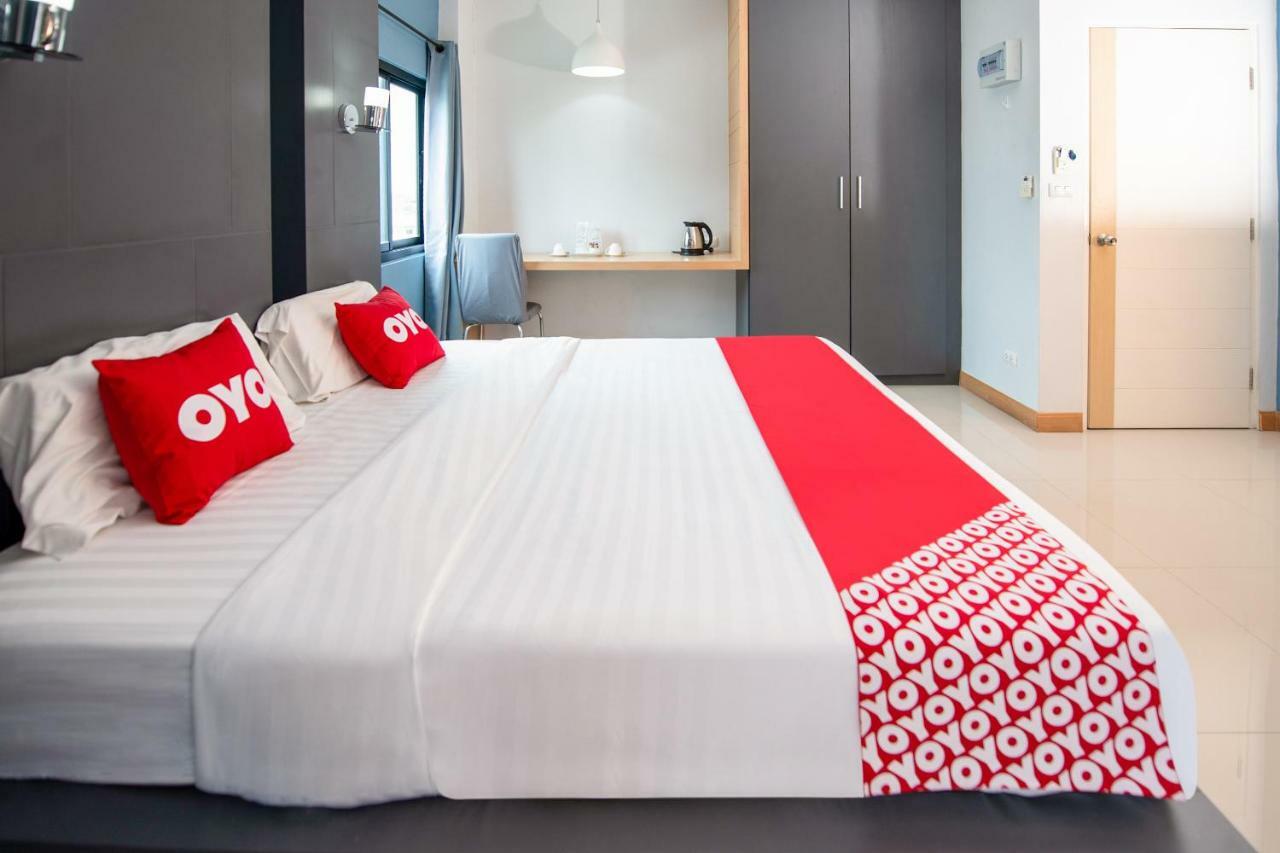 Oyo 303 Phoomjai House Apartment Чалонг Екстериор снимка