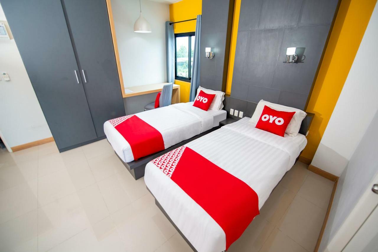 Oyo 303 Phoomjai House Apartment Чалонг Екстериор снимка