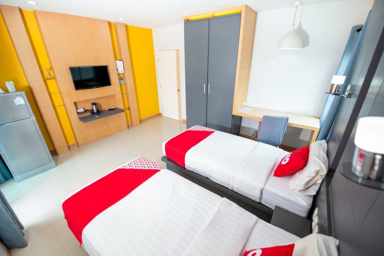 Oyo 303 Phoomjai House Apartment Чалонг Екстериор снимка